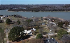 Road Frontage Lot near Recreational Lake! Arkansas Sharp County Lot in Cherokee Village! Superb Investment with Fantastic Amenities! Low Monthly Payments!