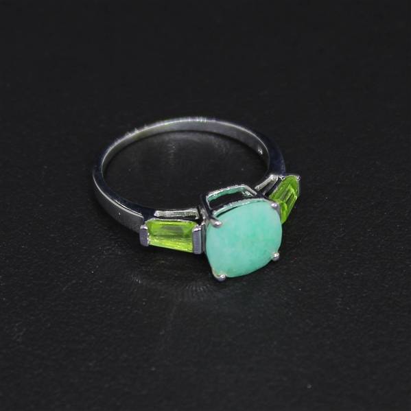 Emerald 925 Sterling Silver Size 7 Ring 