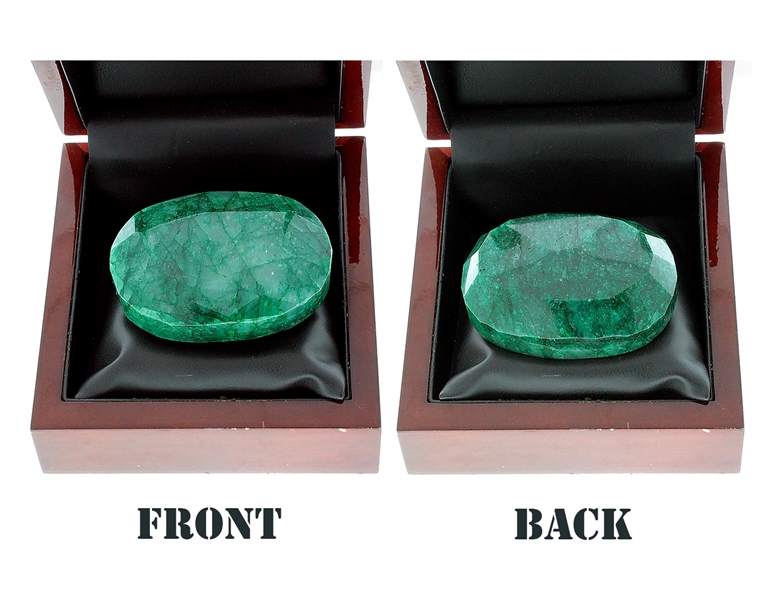 1040 Carat Oval Emerald Gemstone