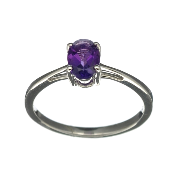 0.76CT Oval Cut Amethyst Solitaire Sterling Silver Ring