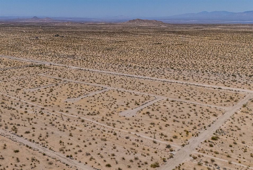 Southern California Kern County 2.5 Acre Parcel with Road near Aerial Acres! Great Investment! Low Monthly Payments!