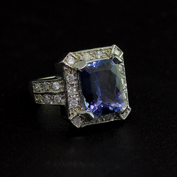 14KT. White Gold, 4.72CT Rectangular Cushion Cut Tanzanite And 0.92CT Diamond Ring