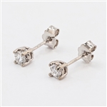 14KT White Gold 0.25CT Diamond Stud Earrings