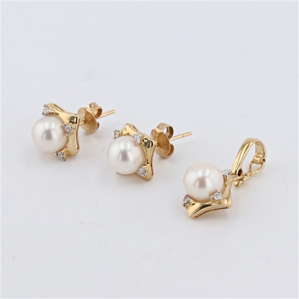 14KT Yellow Gold Pearl and Diamond Set -PNR-