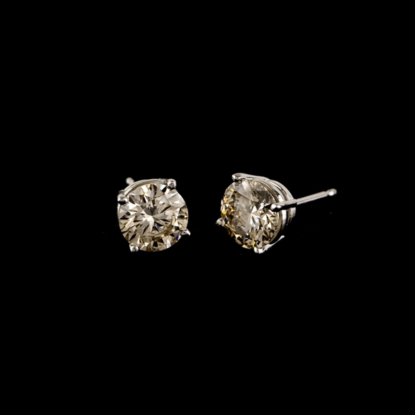 14KT White Gold, 2.06CT Round Brilliant Cut Diamond Earrings (VGN B-129)