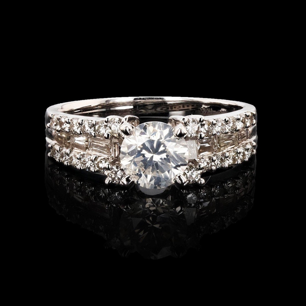 App: $17,680 1.01ct SI3 CLARITY CENTER Diamond 18K White Gold Ring (1.79ctw Diamonds) (Vault_R47) 