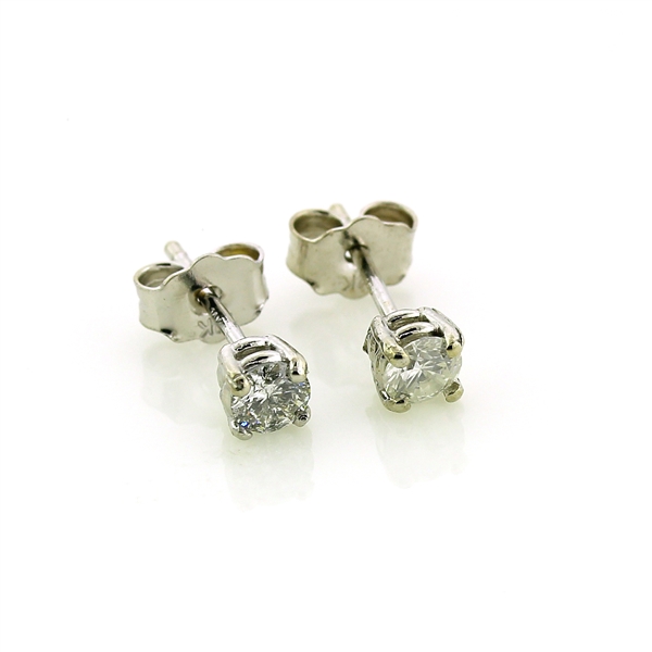 0.31 Carat No Reserve Auction Opportunity! Diamond Earrings in 14KT White Gold! 