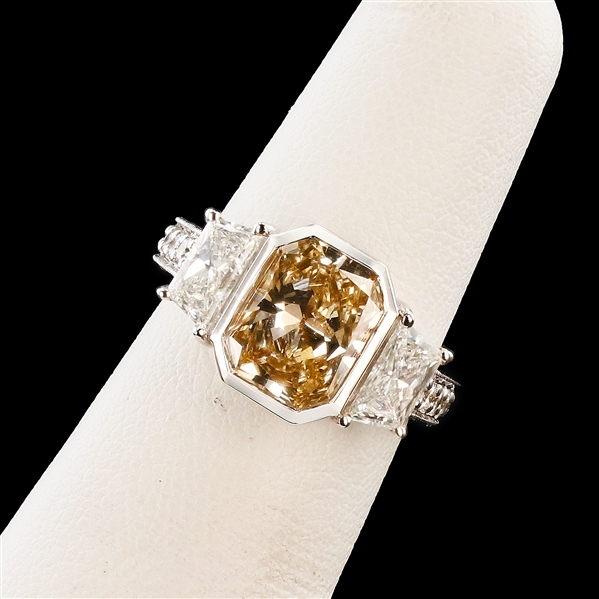 AUCTION ALERT! App: $46,822 2.01ct SI3 CLARITY Fancy Light Brown CENTER Diamond 18K White Gold Ring (3.26ctw Diamonds) (Vault_R48) 