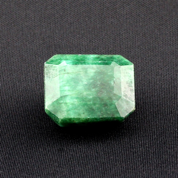 47.56 Carat Emerald Gemstone 