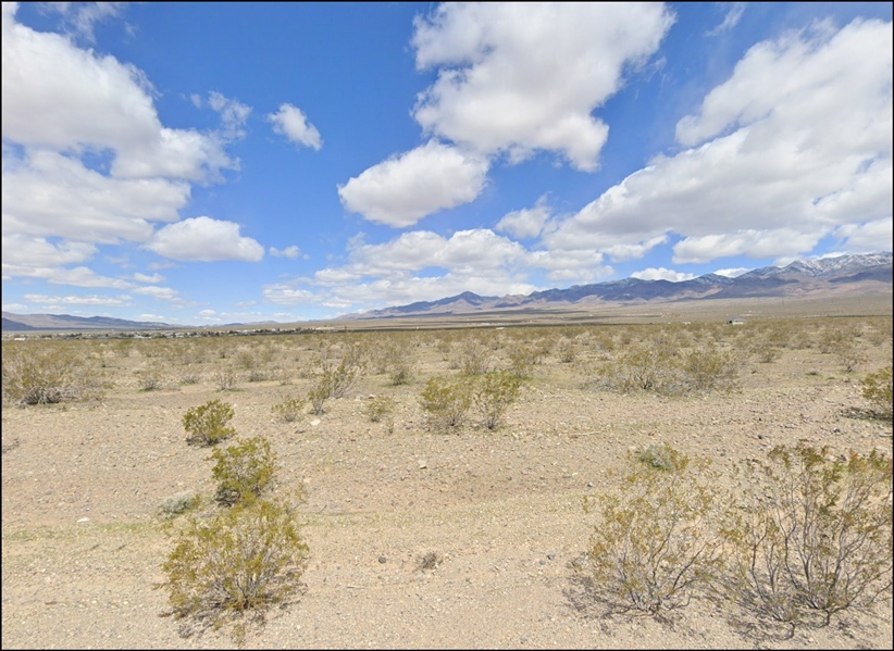 Nevada Nye County 0.459 Acre Lot Desert Mountain Views! Great Local Recreation and Attractions outside Las Vegas! Low Monthly Payments!