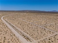 Southern California Kern County 0.15 Acre Lot Fantastic Rare Location Next to Cal City Motocross Park! Low Monthly Payment!