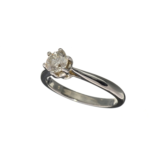 14KT. White Gold, 0.56CT Round Cut Diamond Ring