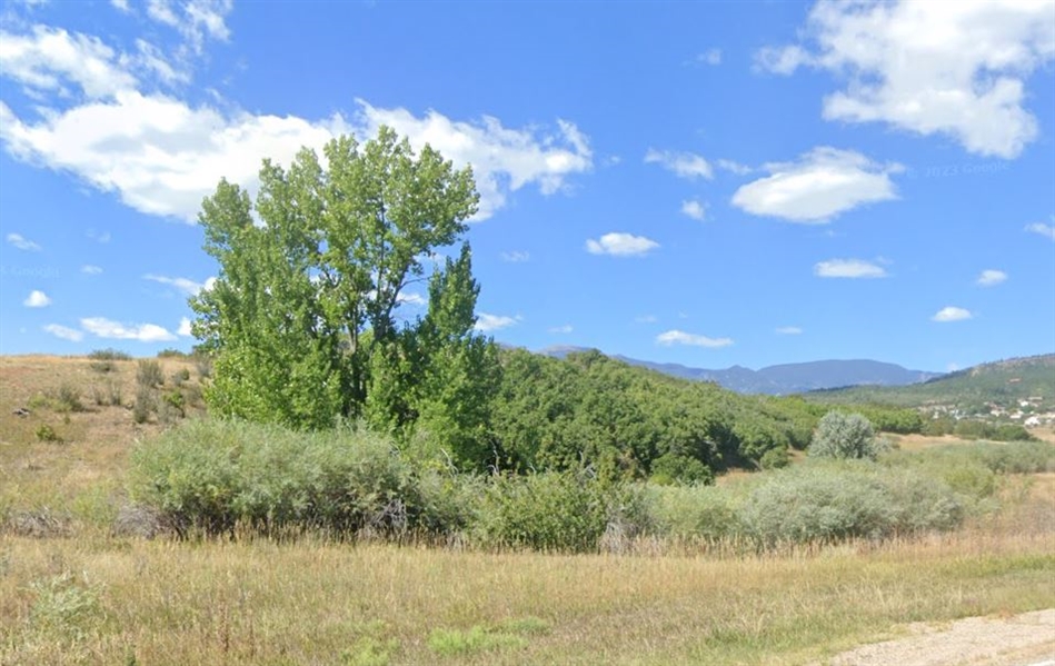 Colorado Pueblo County Property in Colorado City with Gorgeous Mountain Views! Great Investment Lot! Low Monthly Payments!