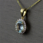 Stunning 1 Carat Aquamarine Pendant with 14kt Yellow Gold Chain! (Vault_Q)